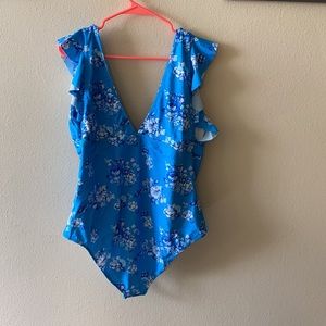 Cupshe plus size 3x bathing suit (never worn)